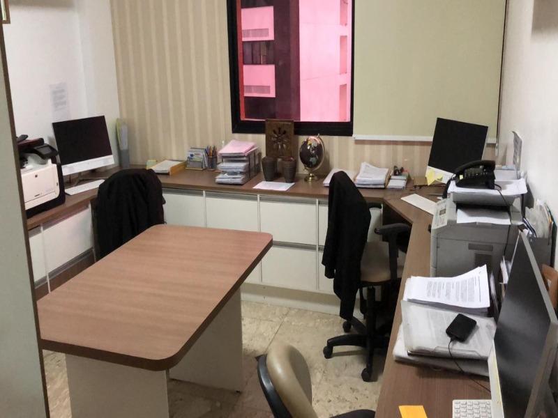 Comercial à venda com 1 banheiro, 1 vaga e 26m² no Parque Bela Vista, Salvador — foto principal