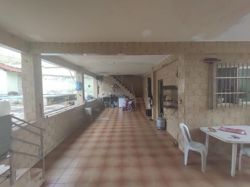 Casa à venda com 4 quartos, 1 suíte, 3 vagas e 180m² no Engenho Pequeno, Nova Iguaçu (RJ) — foto 15 de 24