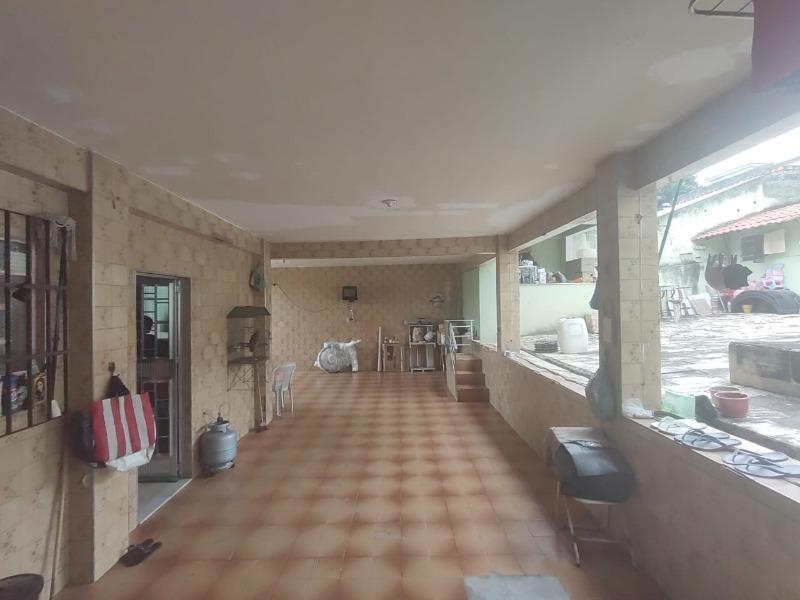 Casa à venda com 4 quartos, 1 suíte, 3 vagas e 180m² no Engenho Pequeno, Nova Iguaçu (RJ) — foto 16 de 24