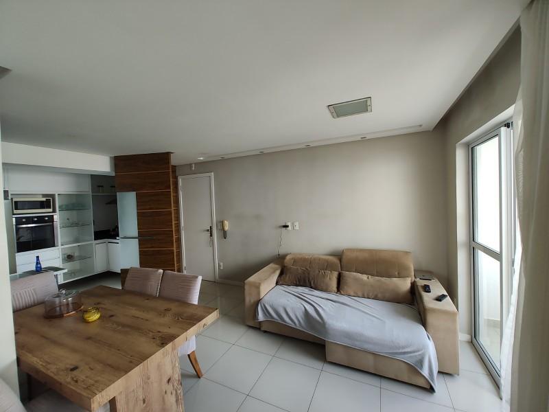 Apartamento à venda com 3 quartos, 2 banheiros, 1 vaga e 69m² no Piatã, Salvador — foto principal