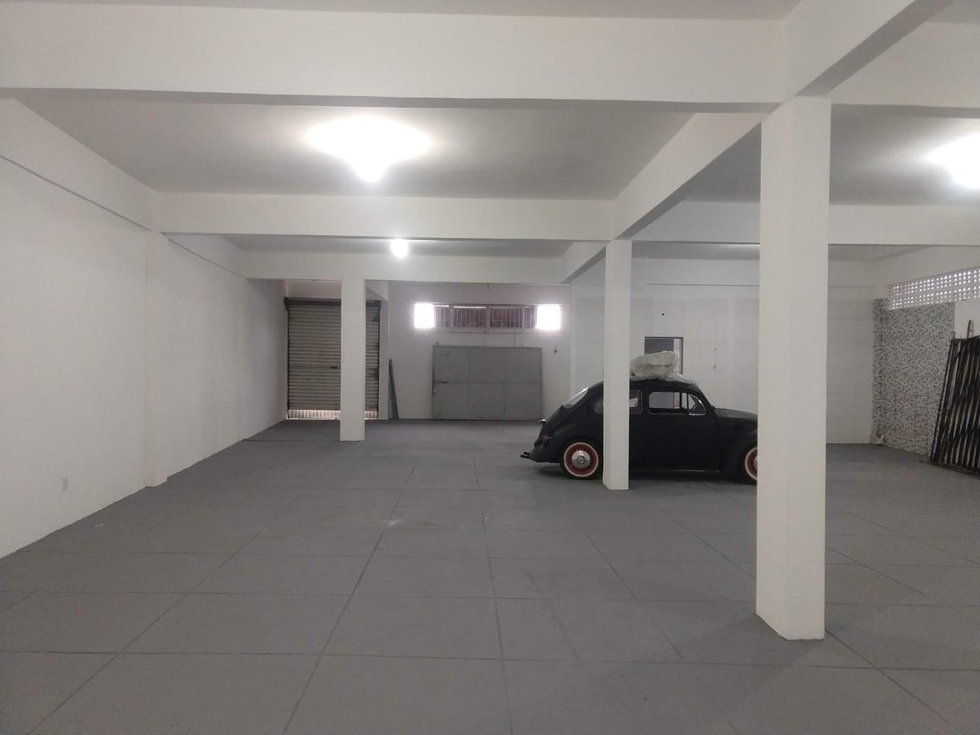 Comercial para alugar com 2 banheiros, 2 vagas e 300m² no Pau Miúdo, Salvador — foto principal