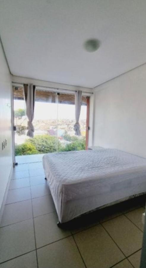Casa à venda com 8 quartos, 5 suítes, 3 vagas e 391m² no Horto Florestal, Salvador (BA) — foto 8 de 20