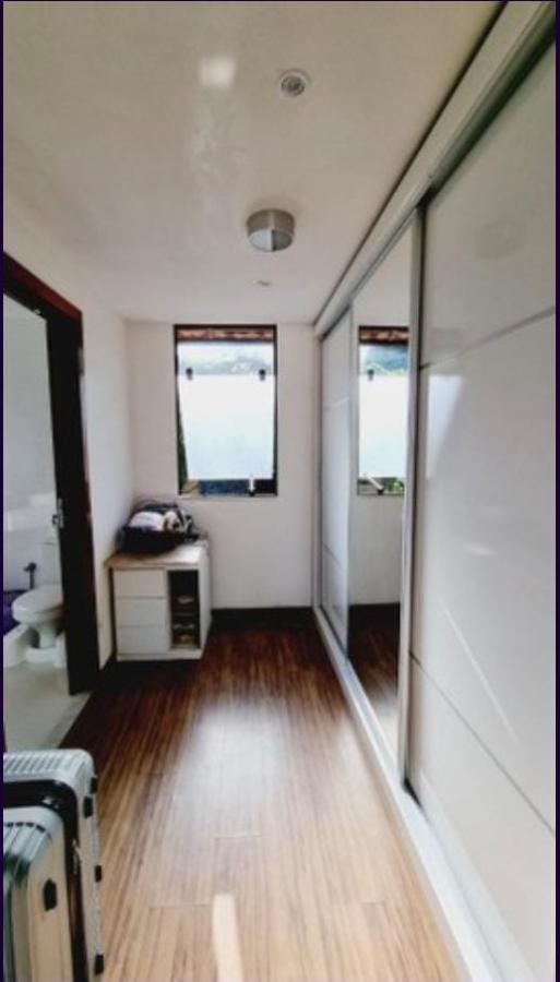 Casa à venda com 8 quartos, 5 suítes, 3 vagas e 391m² no Horto Florestal, Salvador (BA) — foto 10 de 20