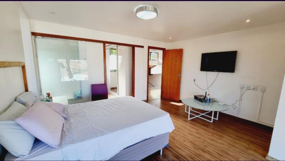 Casa à venda com 8 quartos, 5 suítes, 3 vagas e 391m² no Horto Florestal, Salvador (BA) — foto 12 de 20