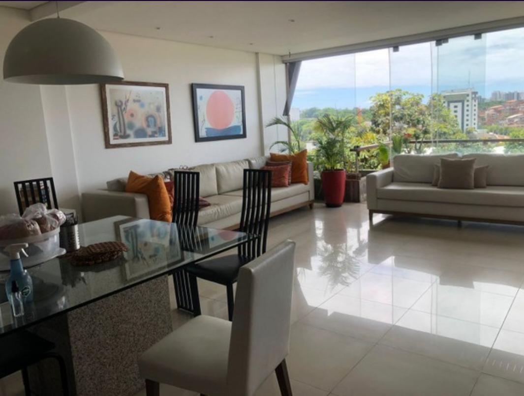 Casa à venda com 8 quartos, 3 vagas e 391m² no Horto Florestal, Salvador — foto principal